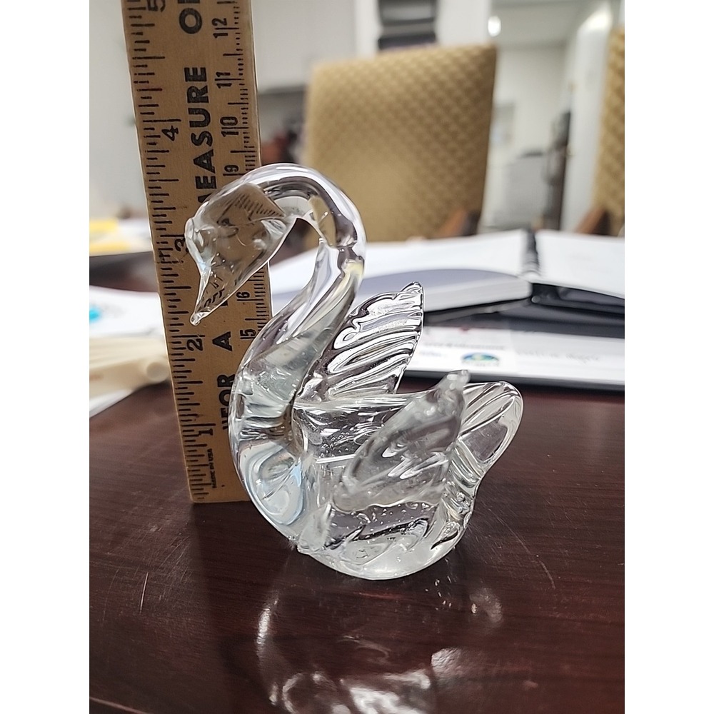 Art Glass Murano style Swan Hand Blown With Controlled Bubbles Clear Figurine